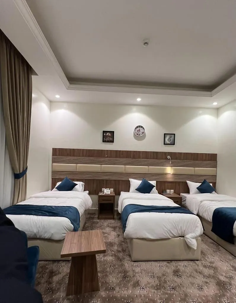مواكب الكوثر التوصيل للحرم متوفر مجانا Mawakib Al Kawthar Hotel Makkah Free Transportation To The Campus La Mecque