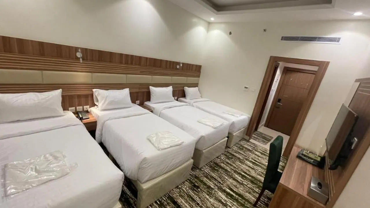مواكب الكوثر التوصيل للحرم متوفر مجانا Mawakib Al Kawthar Hotel Makkah Free Transportation To The Campus La Mecque